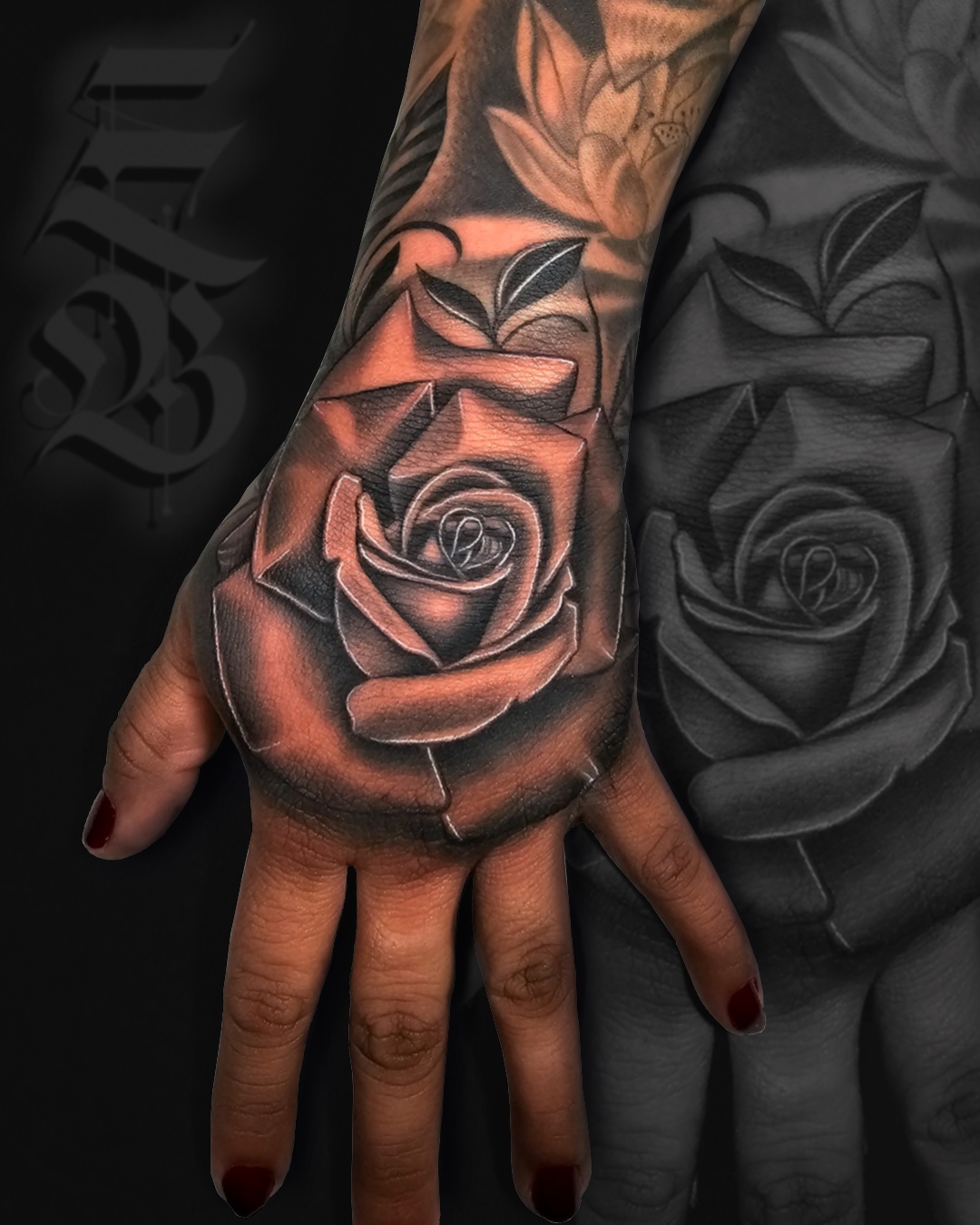 Lalo hand rose 
